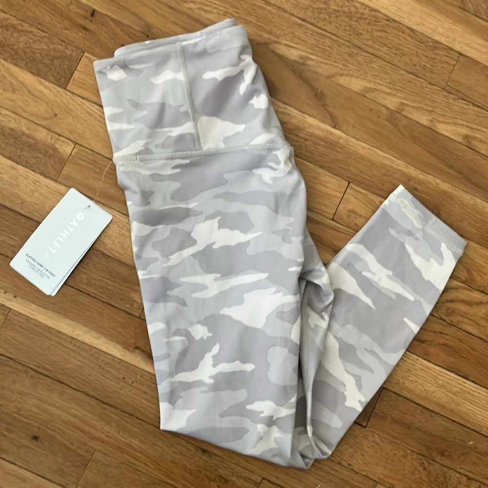 Athleta 7/8 Camo Tight